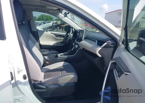 2021 Toyota Rav4 Xle из США, поврежденный, VIN 2T3W1RFV9MW114868